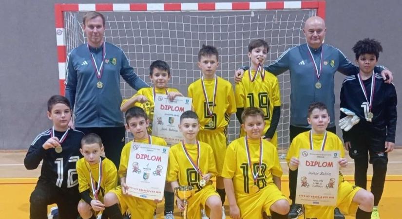 Kivágták az ifjak a rezet!