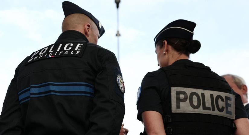 Borzalom: egy zacskó keksz miatt késelhetett a szudáni férfi Franciaországban