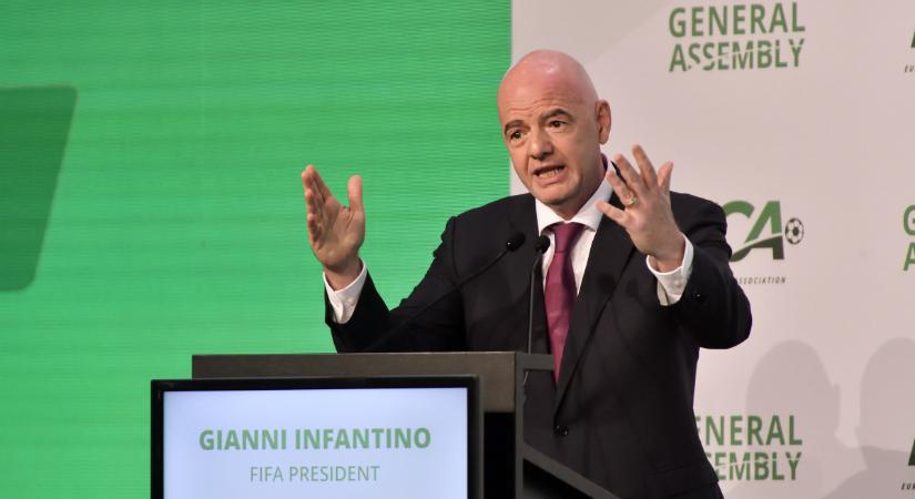 Gianni Infantino magyarázta a bizonyítványt