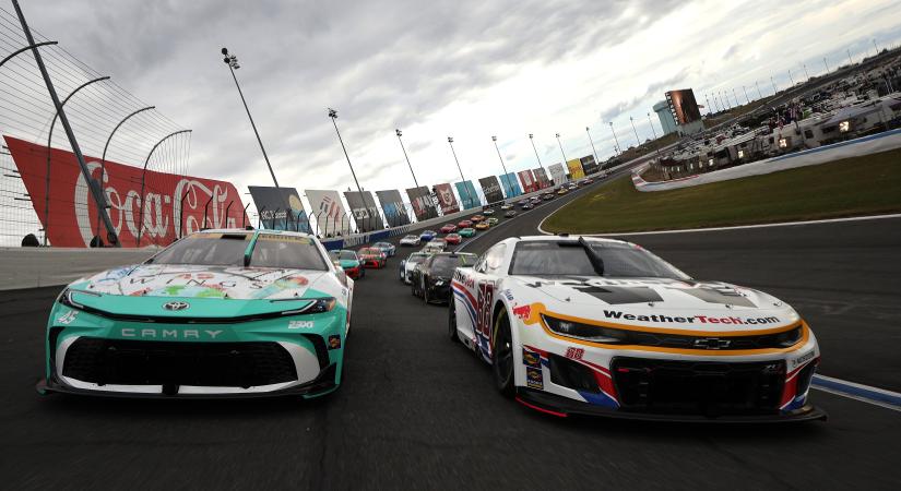 HIVATALOS: Ezért nyúlt bele az idei naptárba a NASCAR és vette ki nyolc év után a Rovalt