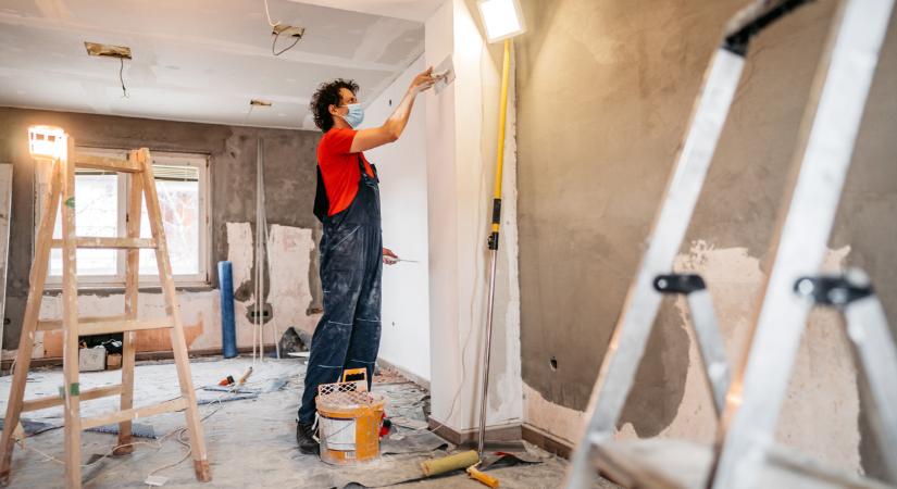 Több éve stagnál a magyarok lakásfelújítási kedve, ez rejti a legnagyobb kockázatot