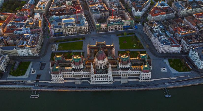 Sosem került még ennyibe a magyar államadósság – Hova folyt el tavaly 4000 milliárd forint?