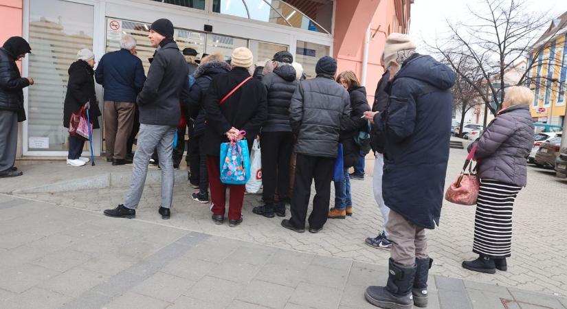 Nyugdíjasok figyelem: nagy segítség érkezik a bevásárláshoz
