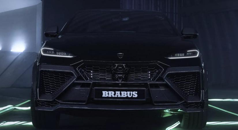 Vészjóslóan fekete a Brabus 900 lóerős tuningolt Lamborghinije