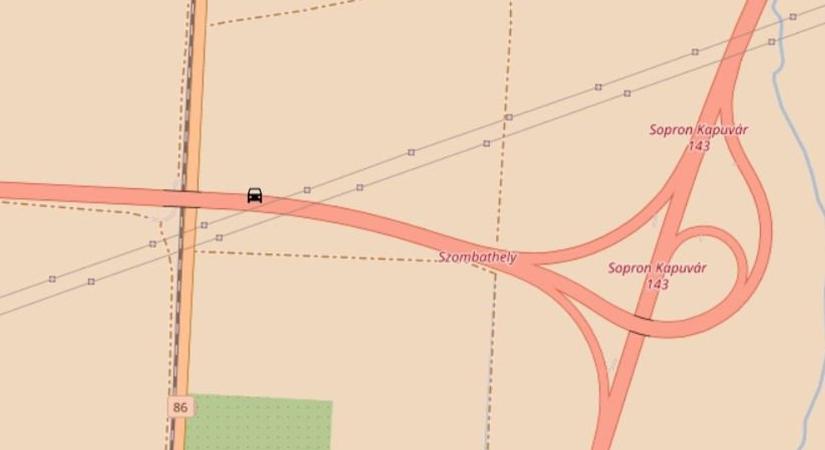 Nagyon óvatosan! Baleset az M85-ösön, mentők is a helyszínen, akadályra kell számítani, mutatjuk, hol