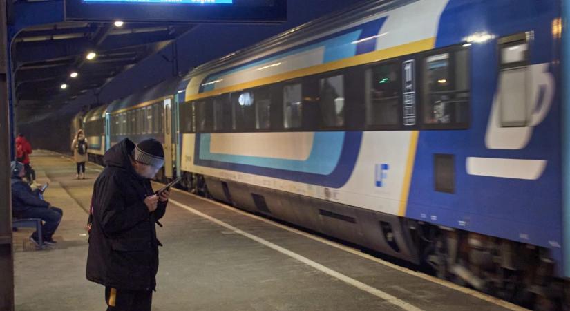 Magyar helyett kínai: új irányba fordulhat a MÁV Intercity terve