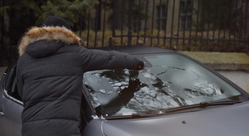 Vezessenek óvatosan! Fokozott balesetveszély az utakon (TÉRKÉP)