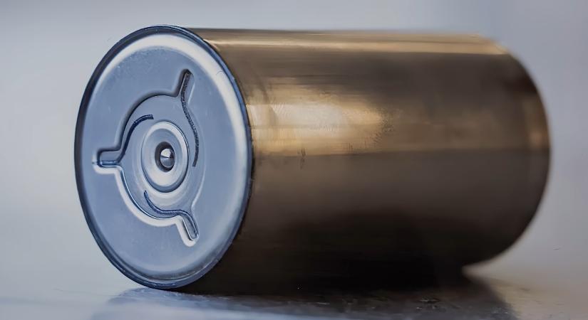 Újra a saját fejlesztésű akkujával gyártja a Tesla a Model Y-t