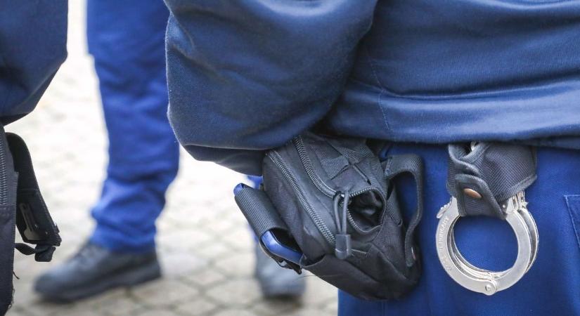 Hiába ugrott kerítést, belebuktak a piti gázolaj bizniszbe a füzesabonyi raktár fosztogatói