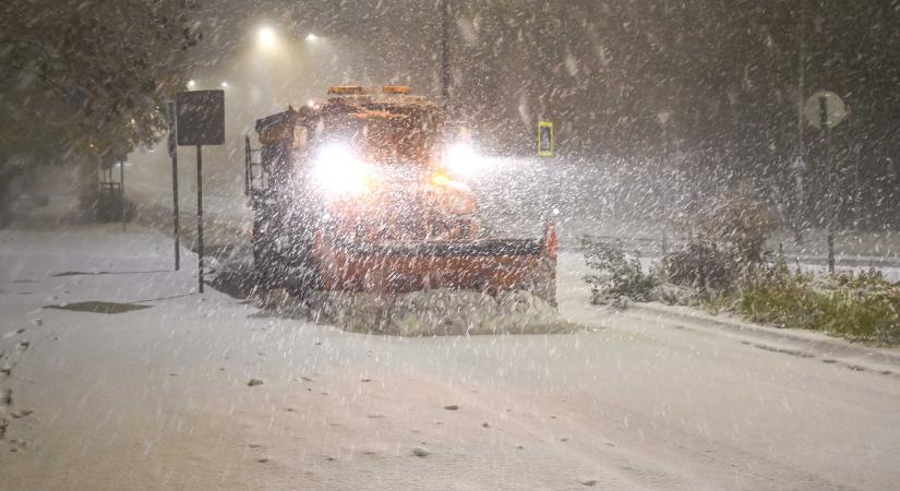 Besokallt egy budapesti kerület, vesznek egy hókotrót