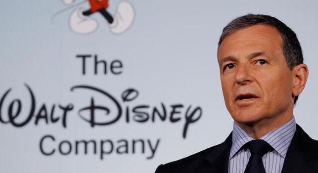 Bob Iger távozik, de már megvan az új király a Disney trónján