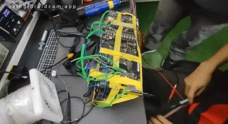 Napvilágot látott a valaha volt legvadabb videókártya-szörnyeteg