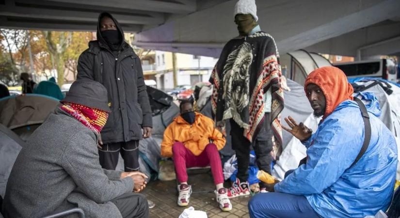 A baloldali spanyol képviselő a „népességcserét” ünnepli és a bevándorlóknak választójogot is adna