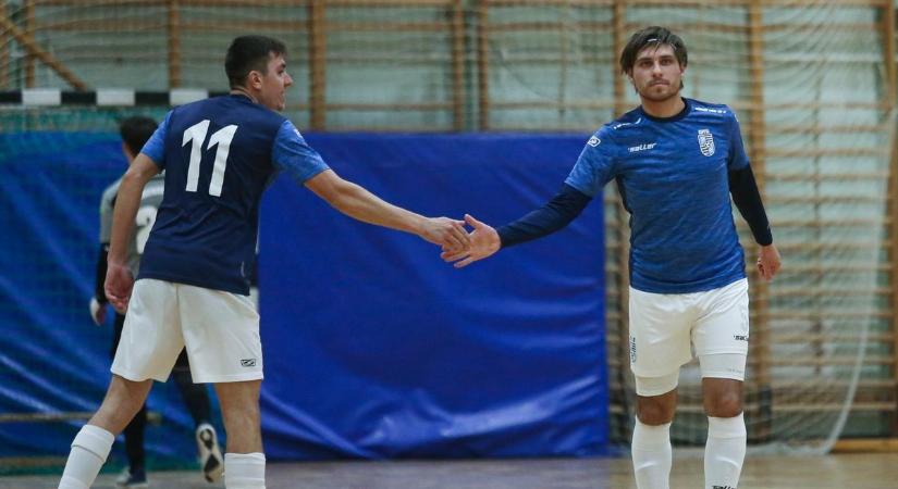 Szoros csata végén szerzett pontot a Csólyospálos