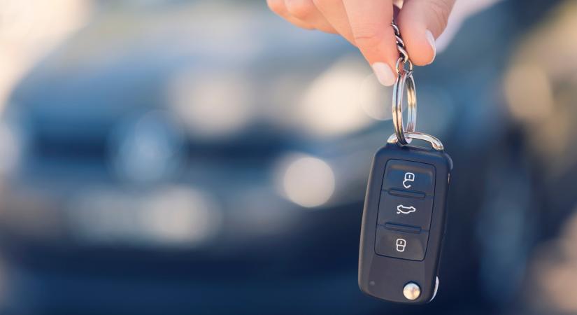 Letiltotta az előző tulaj a használt autó eladását