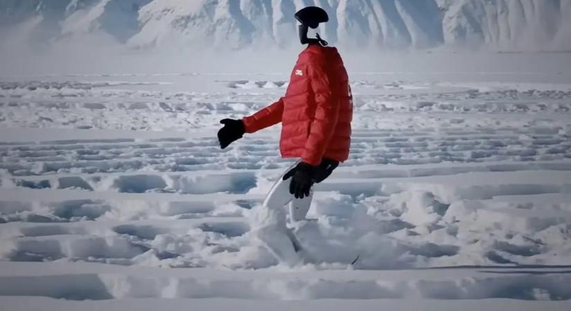 -47,7 Celsius-fokban sétálgatott a kínai humanoid robot, az eredmény igen látványos – videó