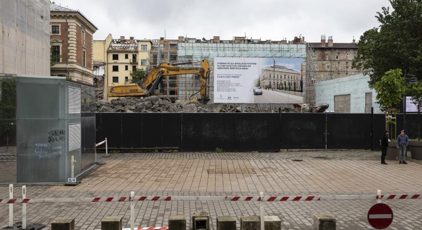 Egyelőre nem kezdődhet meg a Pázmány Campus építése a volt rádiószékház helyén