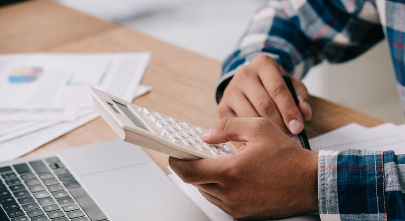 Ha ezt nem felejti el, akár a bankoláson is spórolhat