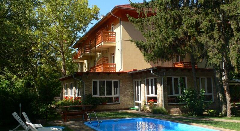 Villa Dorottya, Balatonföldvár