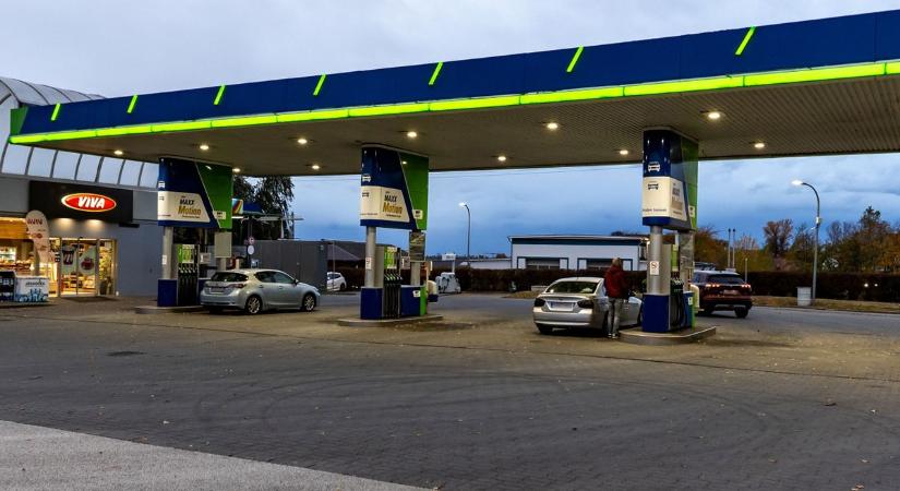 Tankolás előtt érdemes figyelni: így alakulnak az üzemanyagárak csütörtöktől