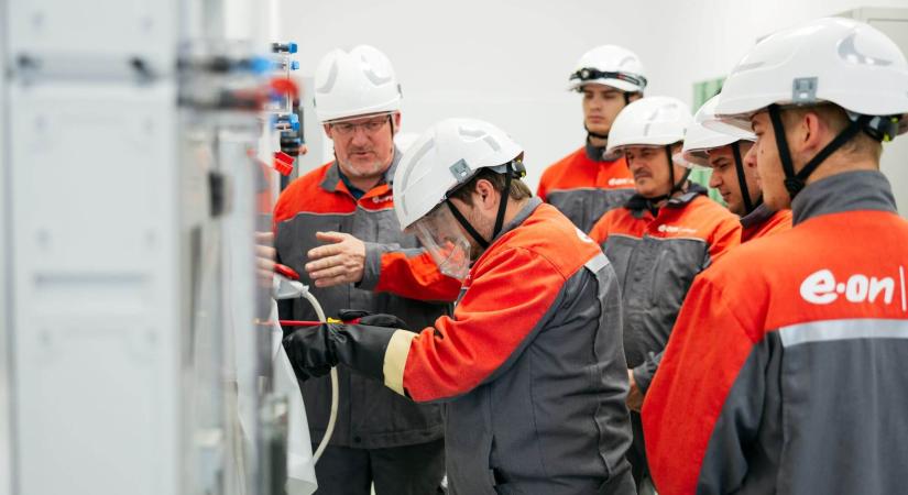 SZAKMA, TUDÁS, JÖVŐKÉP