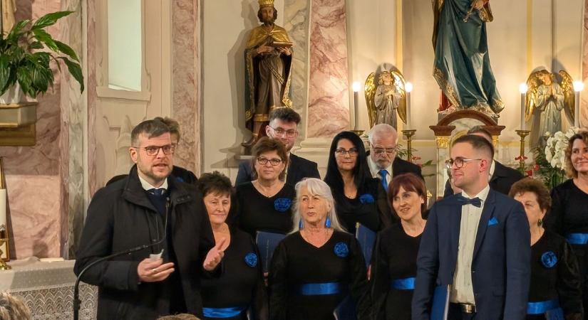Cantate Animae Kórus: támogatói koncertet adtak a toronyi templomban