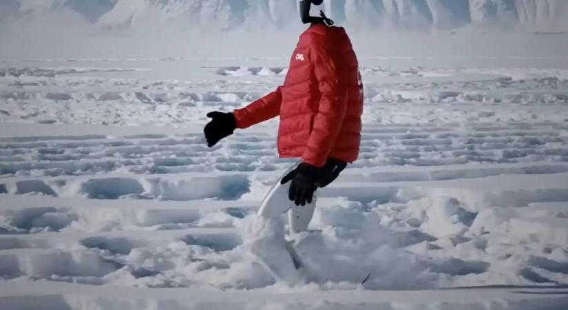 Extrém teszt kipipálva: -47 Celsius-fokban gyalogolt le 130 ezer lépést a Unitree humanoid robotja