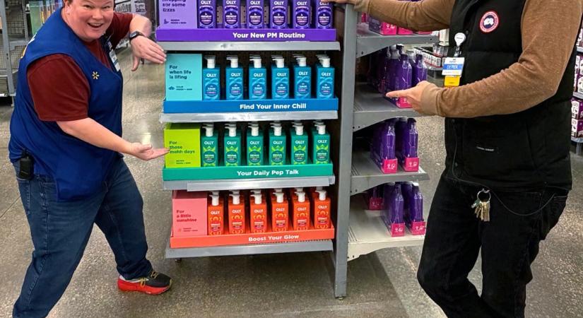 A Walmart tarol olcsó áraival és a mesterséges intelligenciával