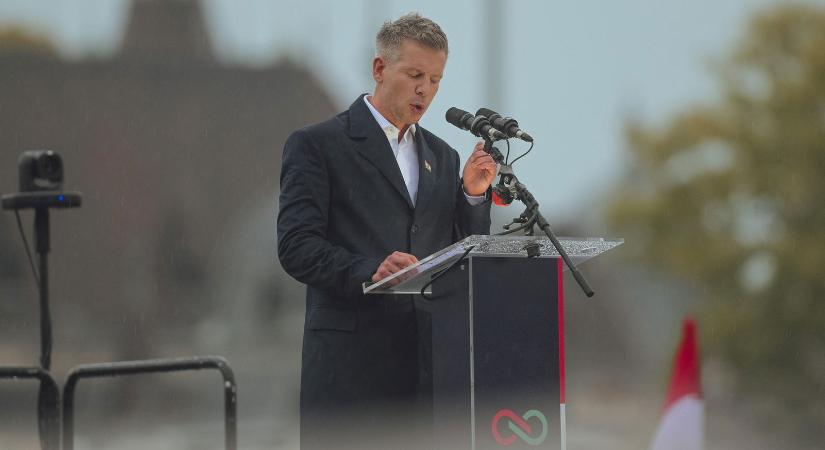 Magyar Péter megmutatta a csapot, amiből ömleni fog a pénz, ebből lesznek a rekordbérek