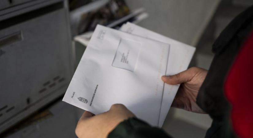 A Pandúr Magazinban, gasztro portálon és videojátékos weboldalon is hirdette a kormány a „Tisza-adóról” szóló nemzeti konzultációt