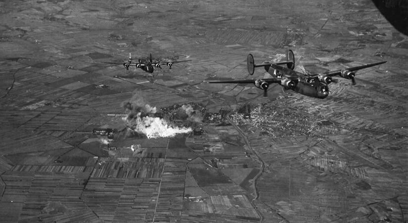 Több száz civil is életét vesztette – Hatvan a bombázók célkeresztjében