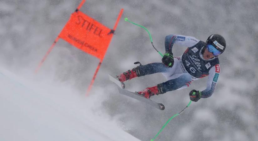 Mi lesz itt? Bukások, mentőhelikopter a téli olimpia hírhedt „halálpályáján”