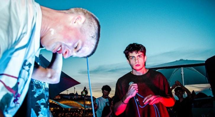 Titokzatos rapduó készül robbantani az Akváriumban