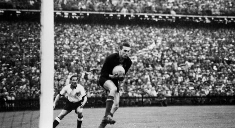 Emlékévet hirdettek a száz évvel ezelőtt született Grosics Gyula tiszteletére