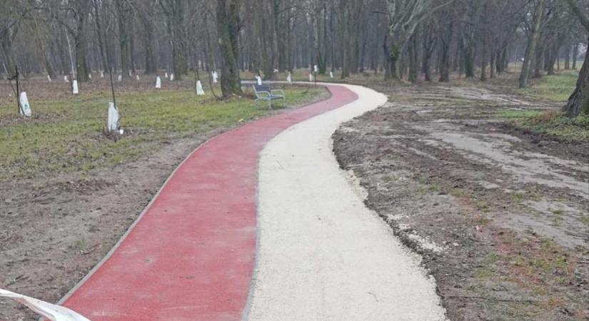 Ideiglenesen lezárták a marcalvárosi futópálya egy szakaszát