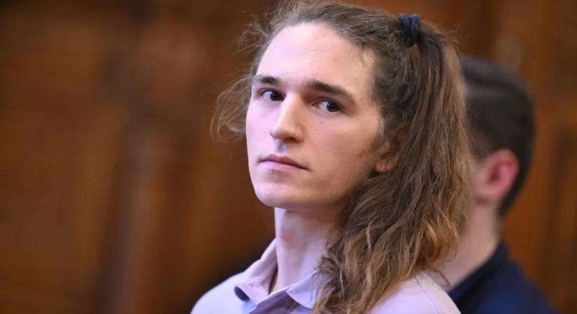 8 év börtönt kapott a szélsőbaloldali nemváltó Maja T., aki embereket vert az utcán Budapesten, majd a vitaminjait hiányolta a börtönben