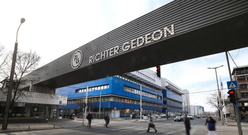 Dollármilliárdos lett a Richter csúcsgyógyszere, rengeteg pénz jön Amerikából – csúcson a részvény