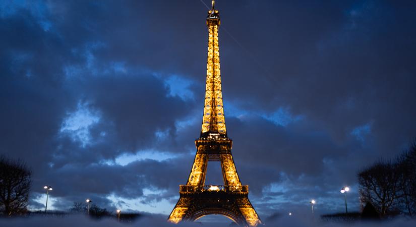 Női tudósok nevét örökítik meg az Eiffel-toronyban, egy magyar mikrobiológus is szerepel köztük