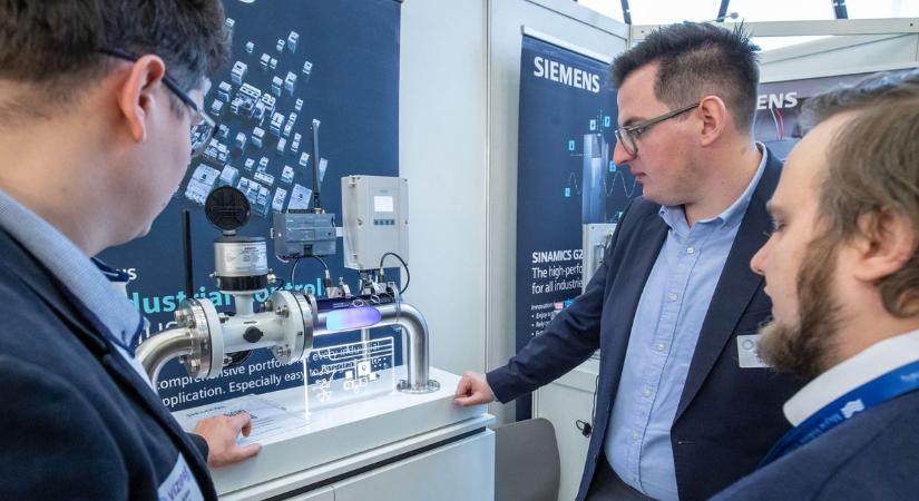 Elkezdődött a VÍZIPAR 2026 országos szakkiállítás és fórum Fehérváron (galéria)