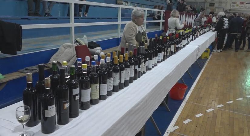 Nemzetközi elismerés a paksi és dunakömlődi borászoknak