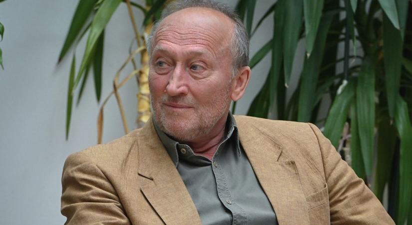 Beszélt a következő vezetésről, a közönségnek pedig ezt üzente az egri színház távozó igazgatója