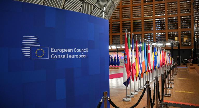 Zöld utat kapott az Ukrajnának szánt 90 milliárd eurós hitel, megkezdődhetnek a tárgyalások