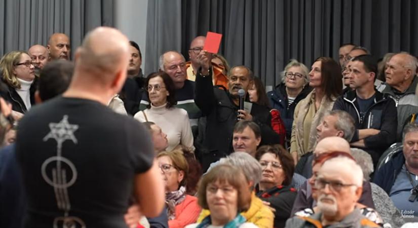 A rendőrség közleménye cáfolja Lázárt