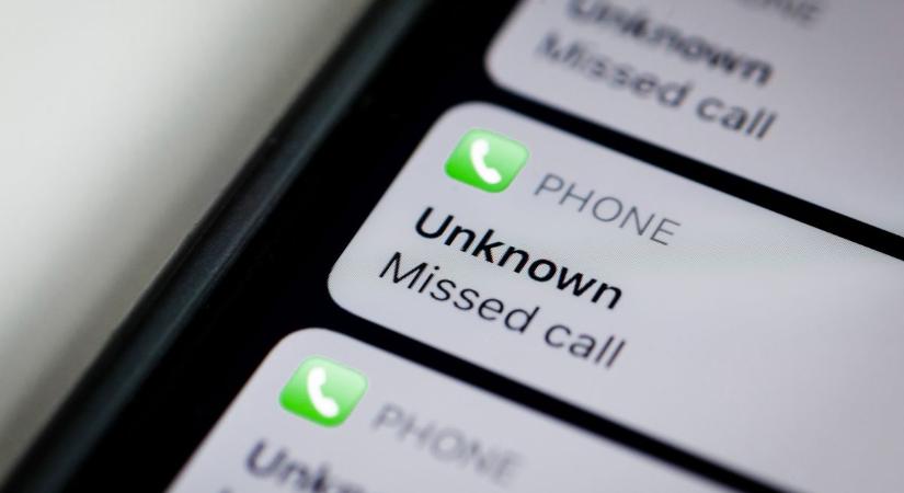 Új csalási módszer terjed: közösségi oldalán figyelmeztet az egyik bank