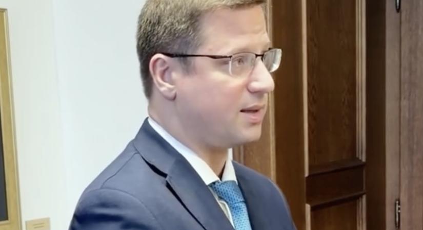 A Tisza Párt valódi programja a Brüsszelnek tett ígéretek tárháza