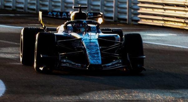 Fotó: Végre pályán a Williams!