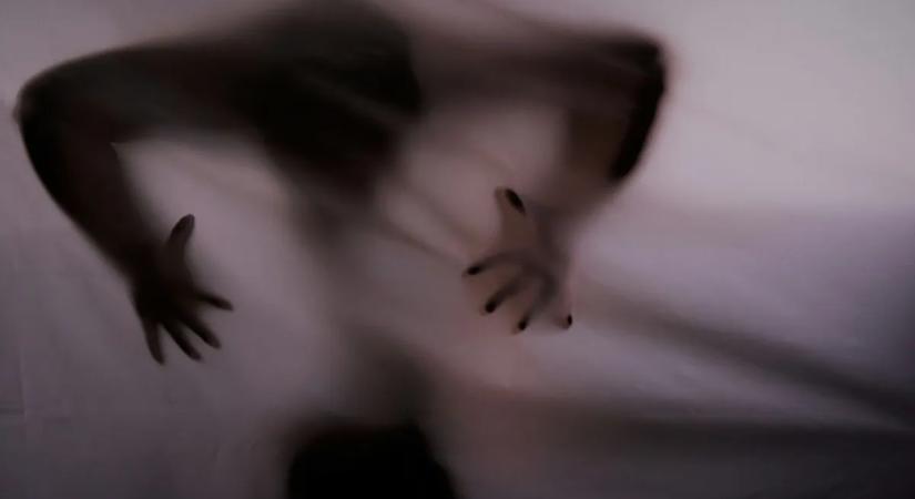 Iszonyat, egy kislány szelleme miatt kértek ördögűzést egy hospice házban