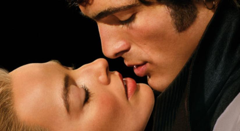 Üvöltő szelek: Megérte várni Margot Robbie és Jacob Elordi filmjére? Itt az első vélemények