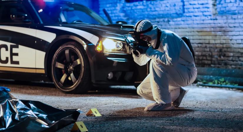 Sokkoló: kiugrottak a tinédzserek az ablakon, az ok mindenkit ledöbbentett