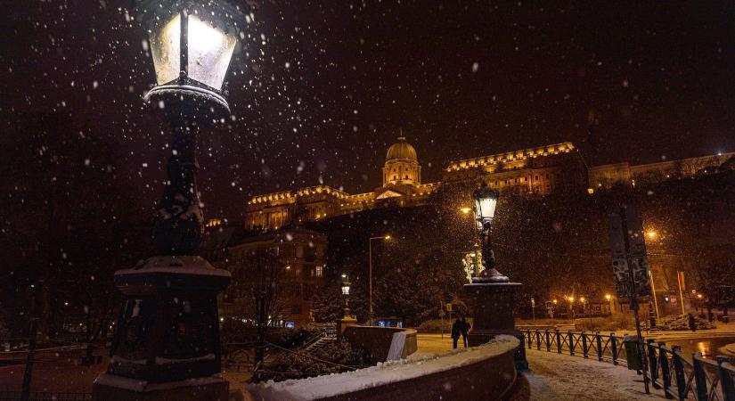 Végre kisüt a nap, megdöbbentően meleg lesz ma, egy vármegyénkben beköszönt a tavasz
